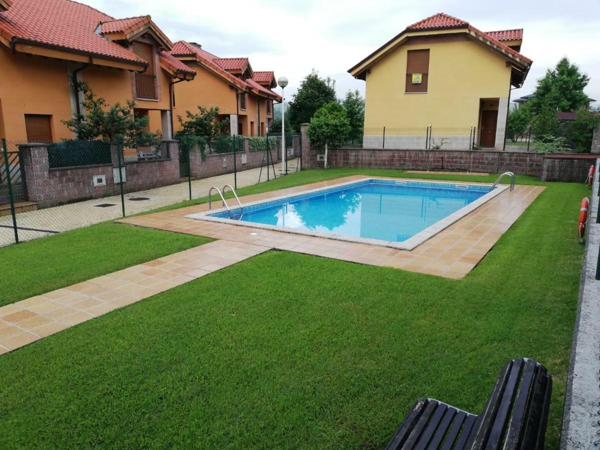 Chalet Playa Del Sable Hinojedo Exteriör bild